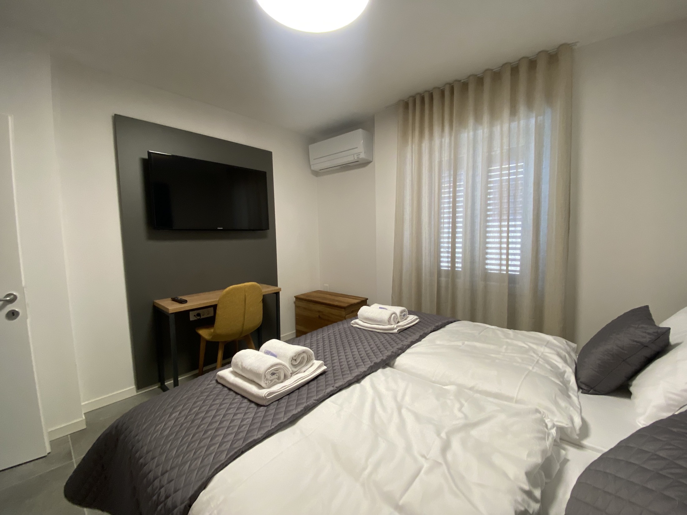 Sea View bedroom detail